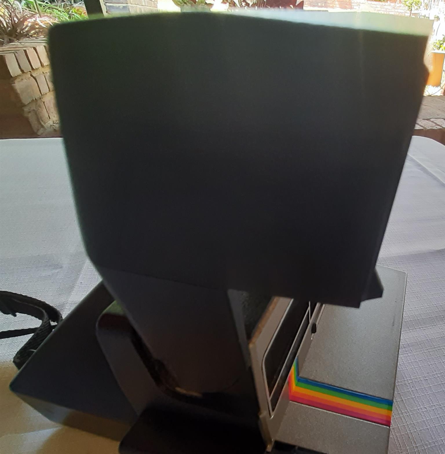 Vintage Palaroid LM program 635 CL 635 1980 camera . Very good condition Vintage Palaroid LM program 635 CL 635 1980 camera . Very good condition