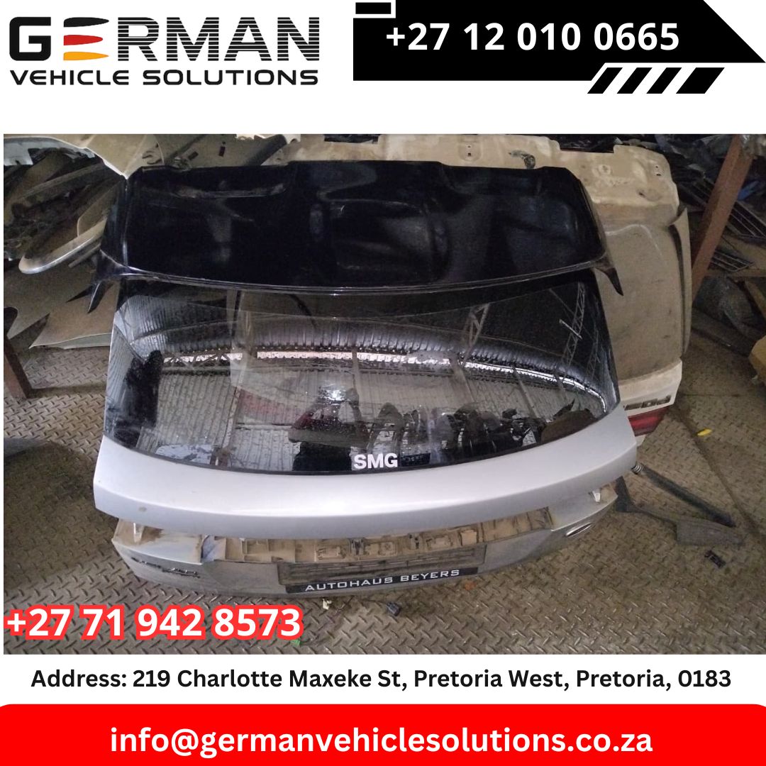 Range Rover Velar Tailgate – Used - Private Seller