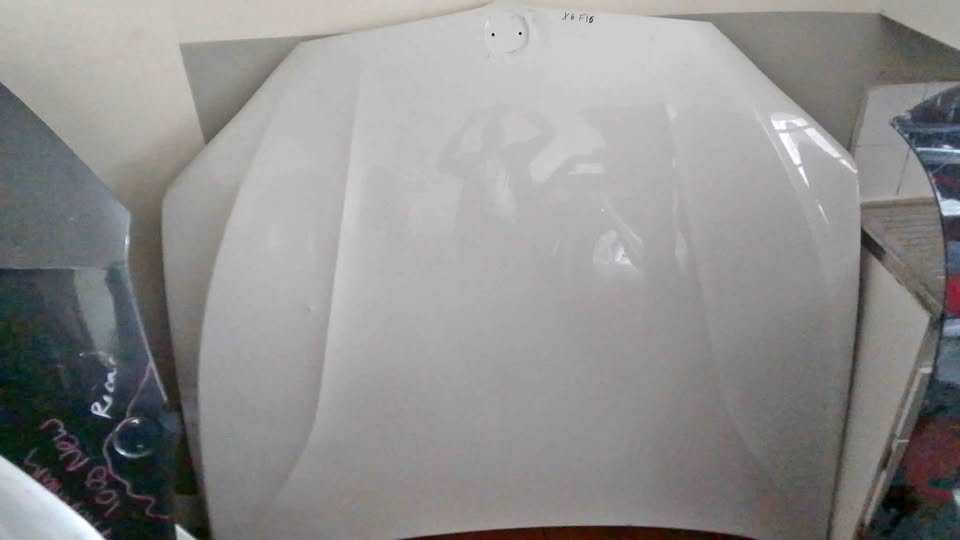 BMW X5 and X6 F15 bonnet - Private Seller BMW X5 and X6 F15 bonnet - Private Seller