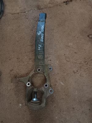 Steering Knuckle From Jeep Grand Cherokee Wk2 - Jeep Spares & Parts   