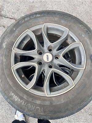 215/70/16 Rim and Tyre 5holes