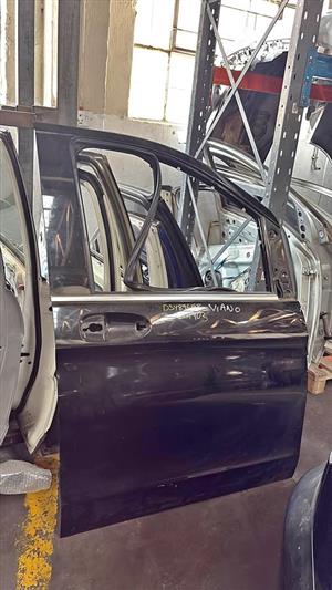V class v250d VIANO right door