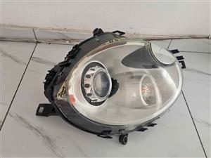 Mini Cooper S R55, R56 xenon headlight right side 2009-2015