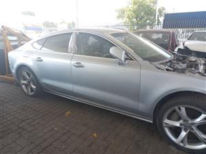 AUDI A7 2012 STRIPPING FOR SPARES