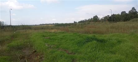 Expansive 981 m/2 land for sale in Krugersrus