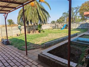 This versatile and spacious property offers the perfect blend of family comfort