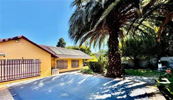 Spacious 4-Bedroom Family Home with Solar & Pool – Prime Area