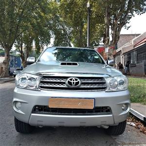 2010 Toyota Fortuner 3.0