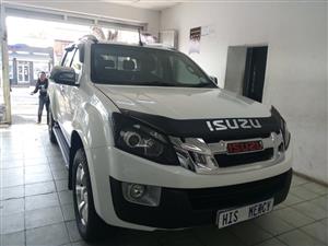 2016 ISUZU KB300 4X4 AUTOMATIC
