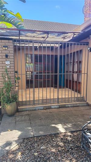 Cape town Boston 4 bedroom house for sale by owner