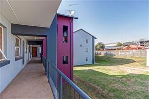 apartment for sale in tembisa friendship town