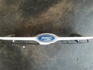 FORD TELSTAR FRONT GRILLE