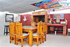 Charming Two Bedroom Home Close to Town in Port Alfred