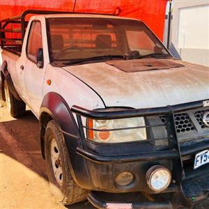 Nissan hardbody 