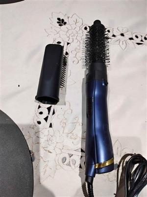 New Babyliss AS84PE Midnight Luxe Electric Hair Brush Multipurpose Styler 800W.