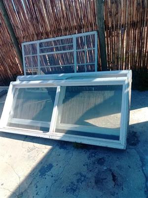Wooden slide windows