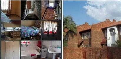 One single bedroom in two Bedroom duplex available in Garsfontein Pretoria