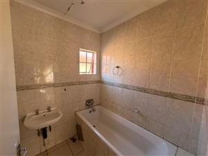 House For Sale in Nkwe Estate