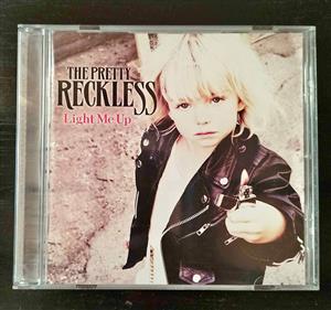 The Pretty Reckless - Light Me Up (CD)