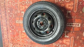 Hyundai Getz Spare Wheel and Rim (175x65Rx14) Goodyear
