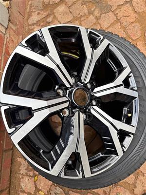 18inch Isuzu rim with 265/65/18