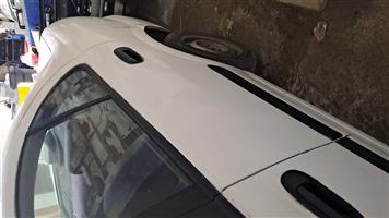 NISSAN ALMERA, breaking up for spares. Engine, gearbox and body parts