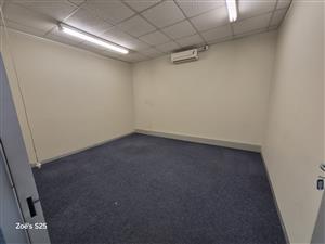 17 m² Office Space to Rent in Central Empangeni