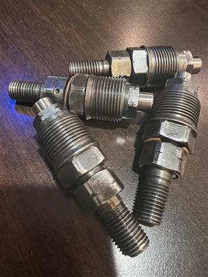 KIA2700 DIESEL INJECTORS