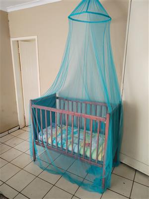 Baby cot