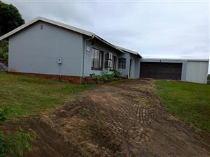 Neat 3 bedroom house in Everest Heights