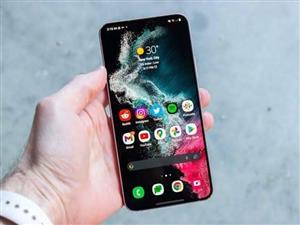 AWESOME 256GB SAMSUNG S22 PLUS 5G