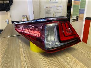 2024 LEXUS Es250 LEFT OUTER TAILLIGHT AVAILABLE FOR SAL