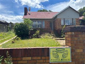 House For Sale in Linmeyer