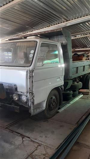 Mazda T3000 3.5ton Tipper truck, unfinished project for sale