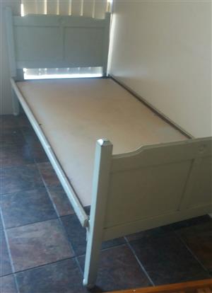 SINGLE BED
