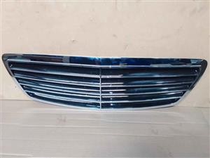 New Mercedes Benz W220 Front Grille