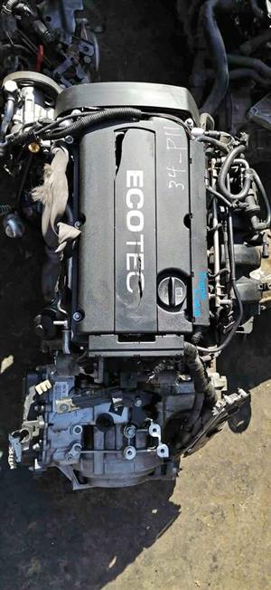 Chev Cruze 1.8 f18d4 engine for sale 