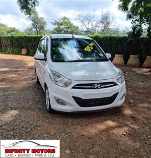 2013 Hyundai i10 manual