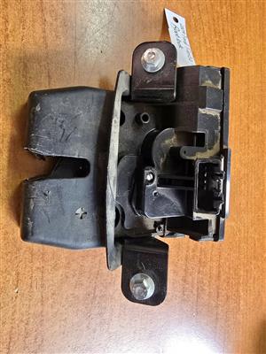 2009 Ford Fiesta Bootlock mechanism 