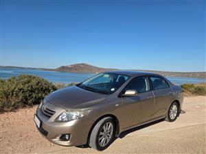 Beautiful Toyota Corolla 1.6 MMT 2007 model for sale with only 102000 km's. 