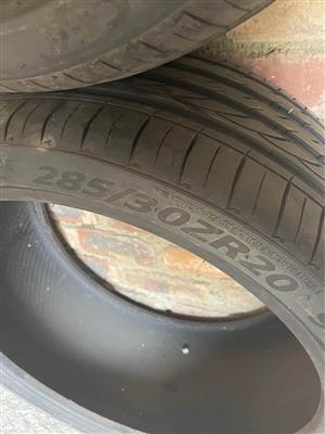 Tyres 20” - 1x 285/30/20 & 1x 255/35/20