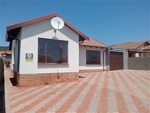 3 Bedroom house to let in Tlhabane West