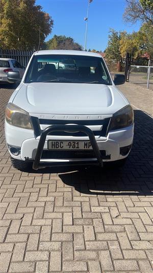 Ford ranger 4x4 single cab in an immaculate condition for sale at a giveaway cos