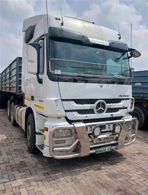 Mercedes Benz 2646 actross