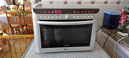 LG SOLARDOM MICROWAVE