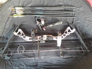 Bowtech infinite edge pro 70LB Composite Bow 
