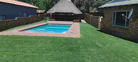 READY TO MOVE IN PROPERTY NEXT TO CURRO PRIVATE SCHOOL
