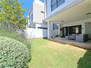 Stunning 3-bedroom solar powered townhouse in Sandown