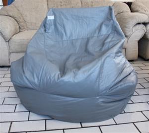 GREY BEAN BAG (S0676