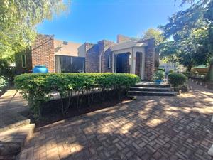 House For Sale in Valhalla